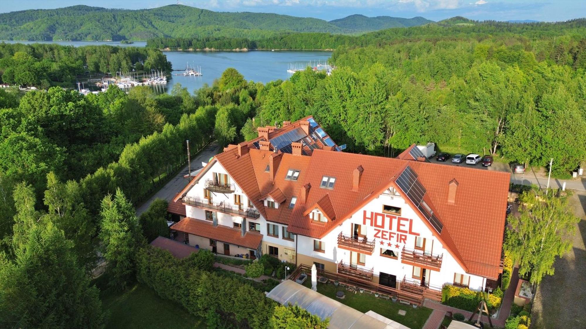 Hotel Zefir SPA Polańczyk Exterior foto